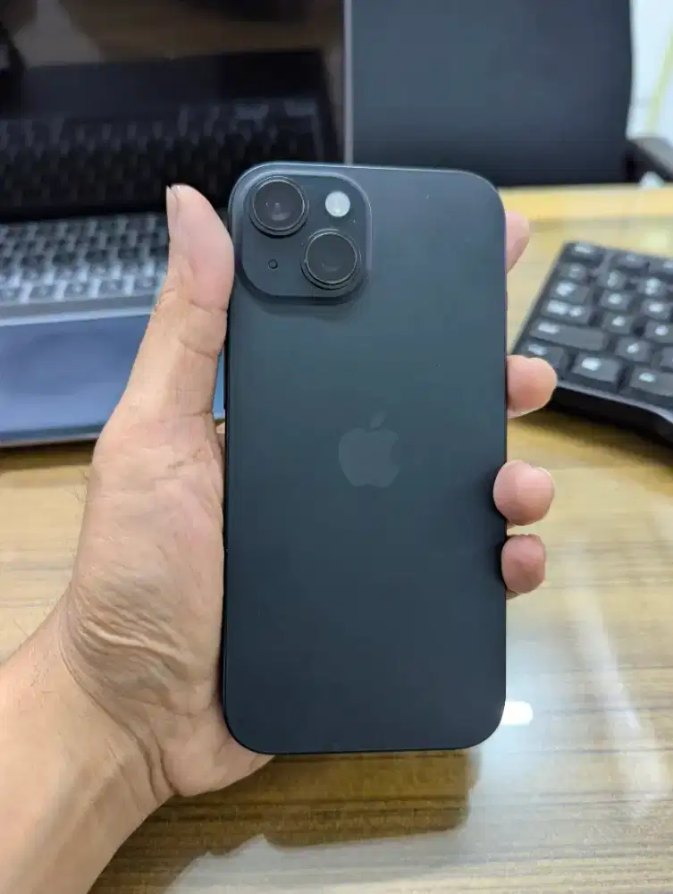 iPhone 15 256 all operator