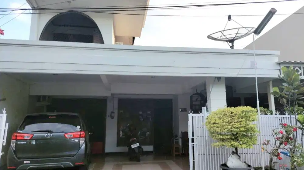 Dijual Rumah Pondok Tjandra 1,5 Lantai Bagus Terawat Siap Huni