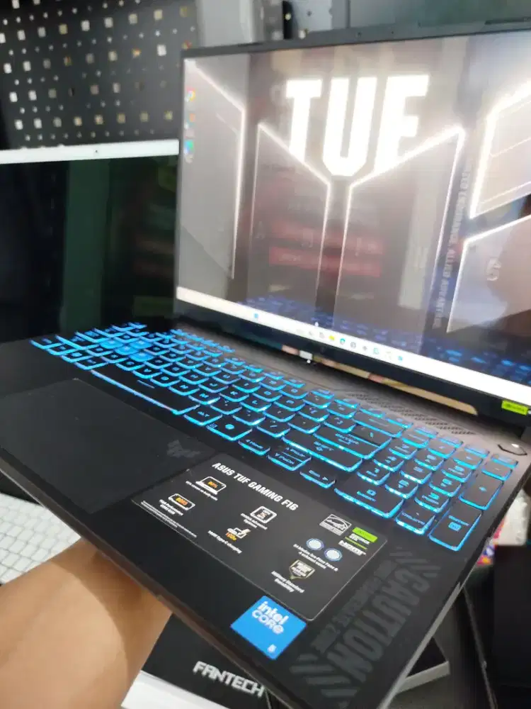 Asus Tuf Gaming F16