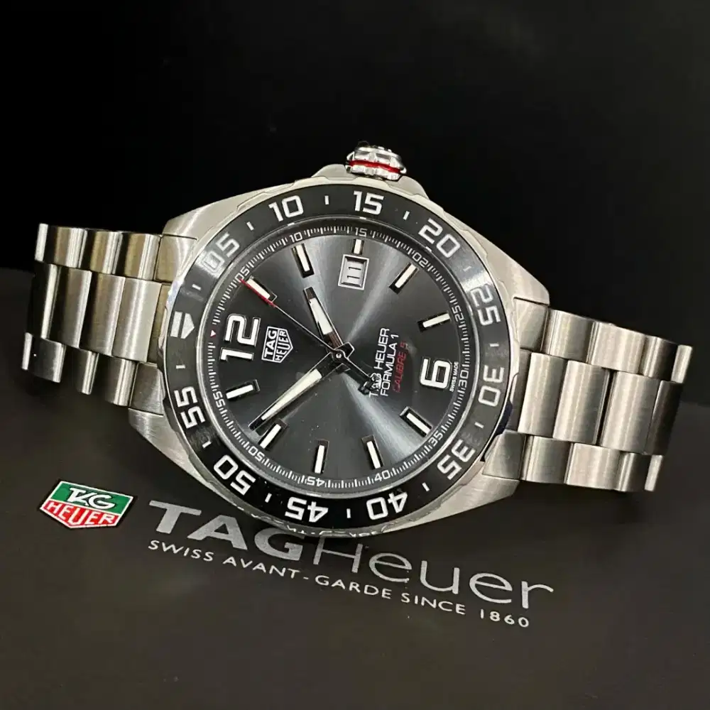 TAG Heuer Formula 1 Calibre 5 WAZ2011 43mm automatic like new 2020