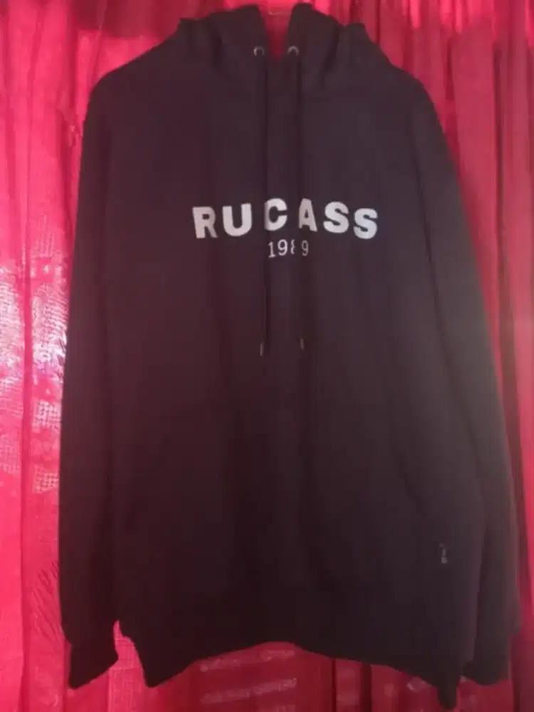 HODIE RUCASSS hitam