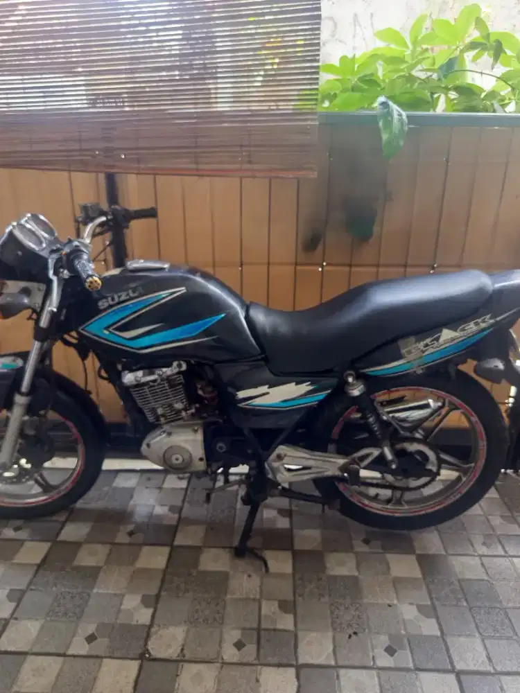 Suzuki Thunder original