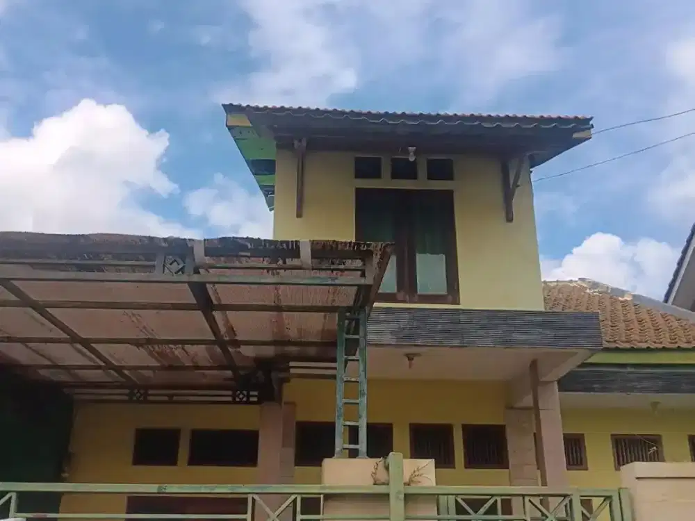 Rumah SHM LT 130 Hadap Timur 9 Menit ke Stasiun Bekasi Timur J-42761