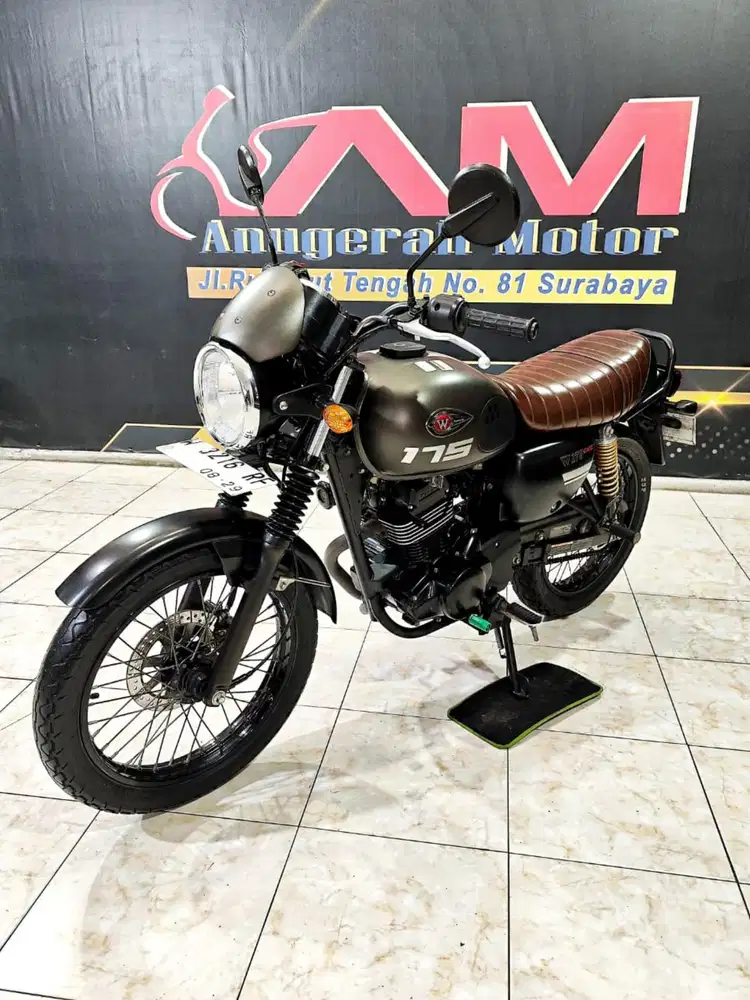 Kawasaki W 175 Cafe series TH 2019 abu cakep anugerah motor rungkut