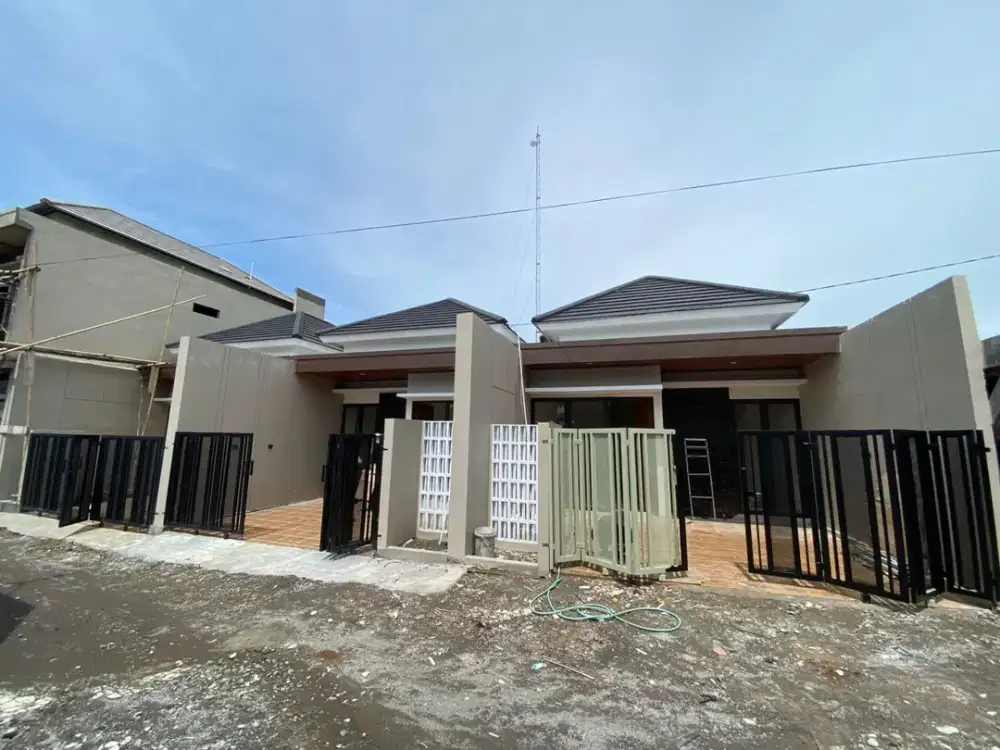 Rumah Murah Full Pagar Di Kalasan, 5 Menit Ke Pintu Tol Purwomartani