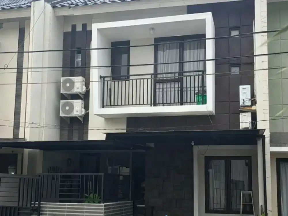 Jual Rumah 2 Lantai Lokasi Strategis Asri Di Bintaro