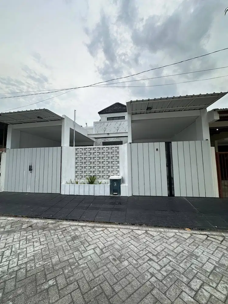 Dijual Murah Rumah Bangunan Baru Darmo Sentosa Raya Surabaya Barat