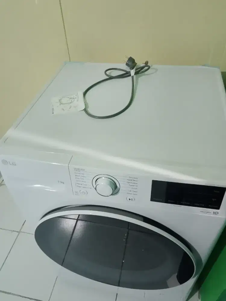 Mesin Cuci Front Loading STPW 11 Kilogram