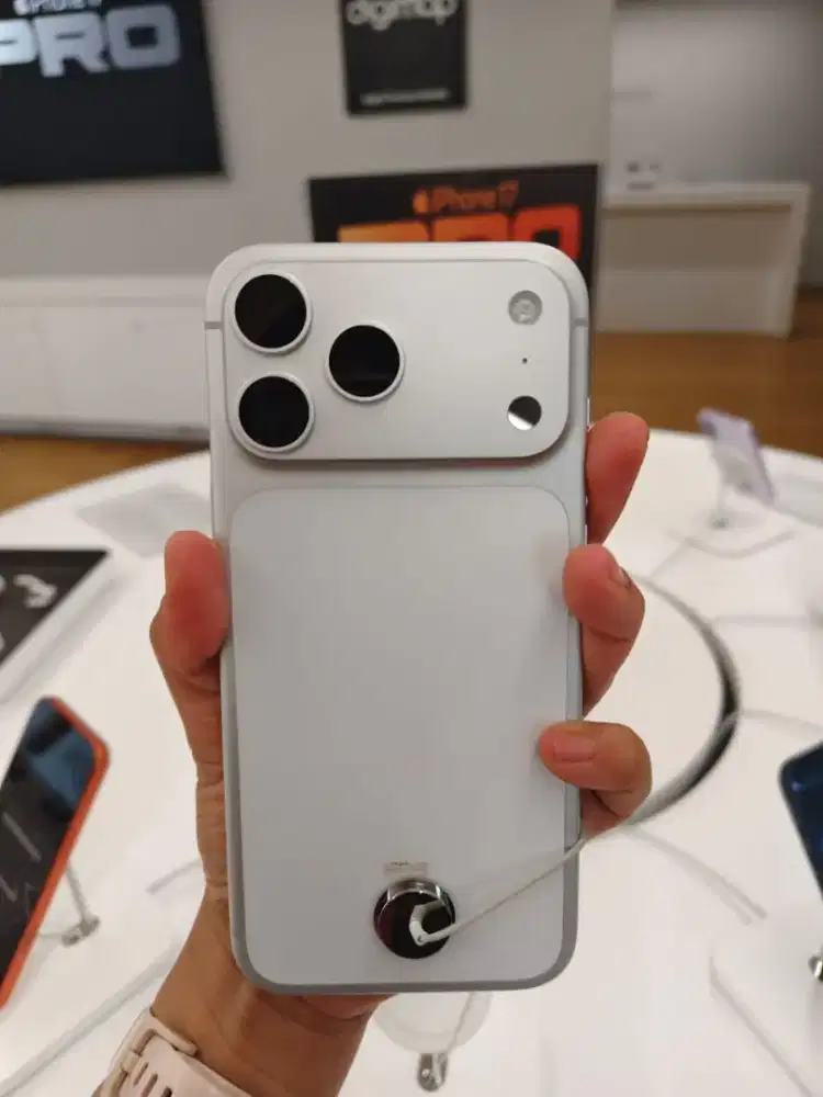 17 PROMAX 512GB SILVER, CICILAN MODAL KTP