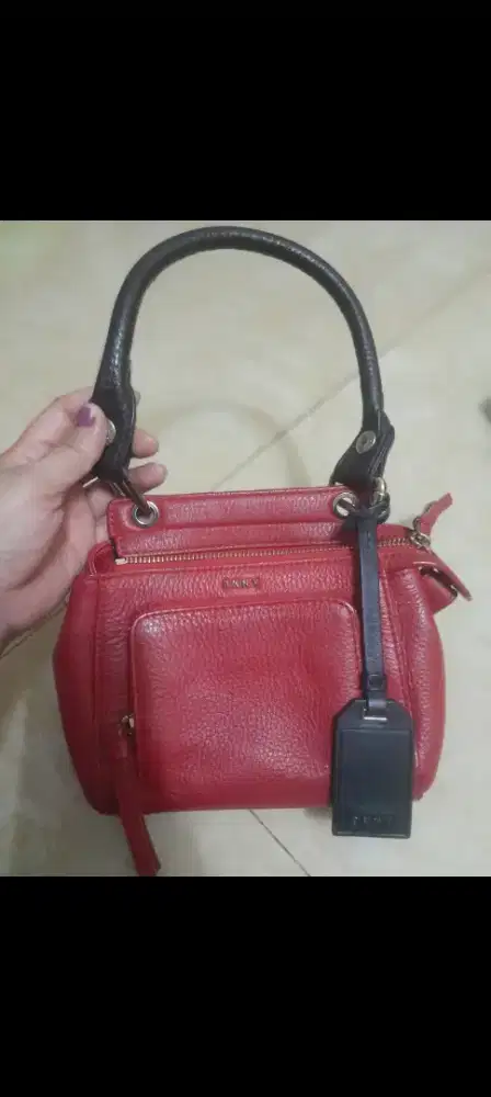 Tas DKNY wanita