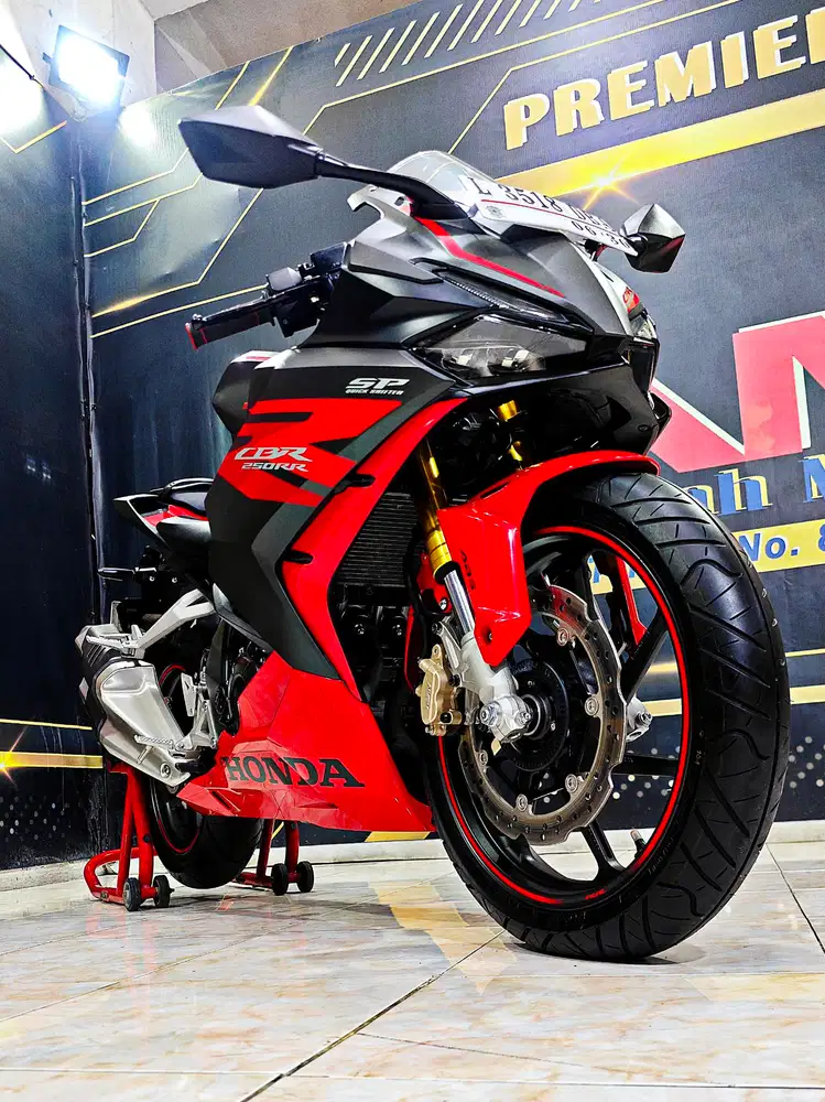 All-new CBR 250RR SP ABS QS Type tertingi km1rb.Anugerah motor rungkut