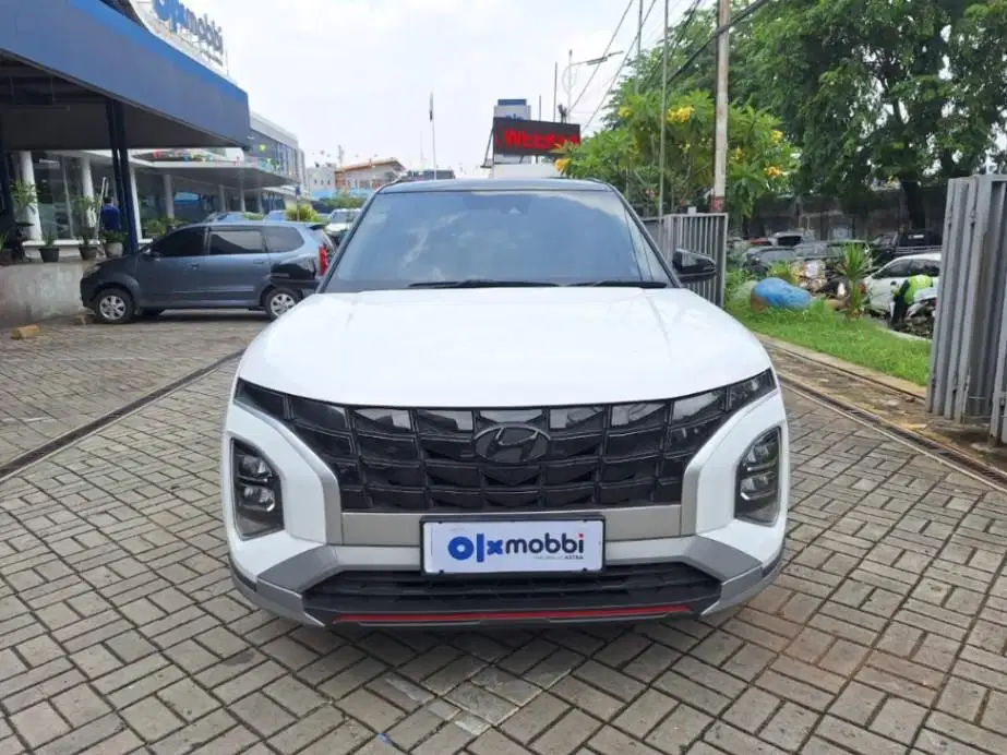 LOW DP Hyundai Creta 1.5 Prime IVT Two tone Bensin-AT 2024 4PA
