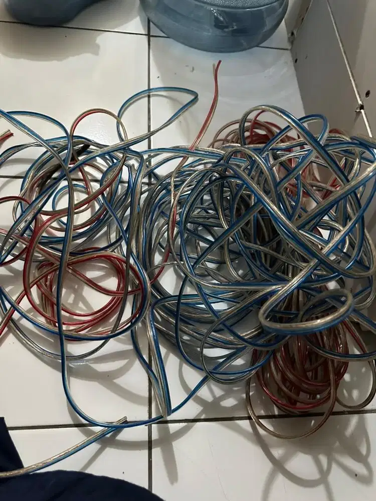 Kabel speaker bongkaran