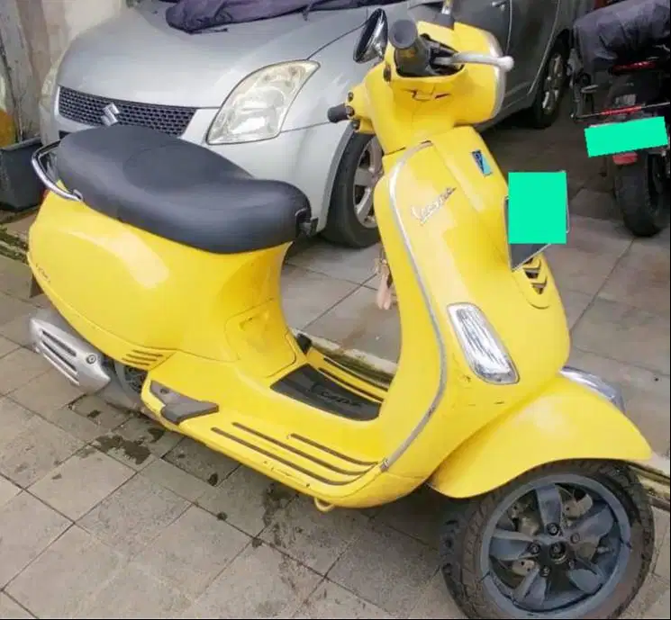 Vespa LX 125 I-Get Yellow