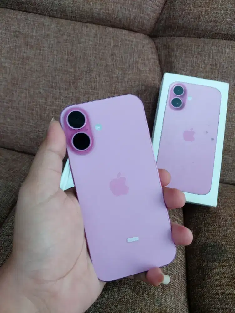 Iphone 16 basic 128gb resmi ibox BH 97%