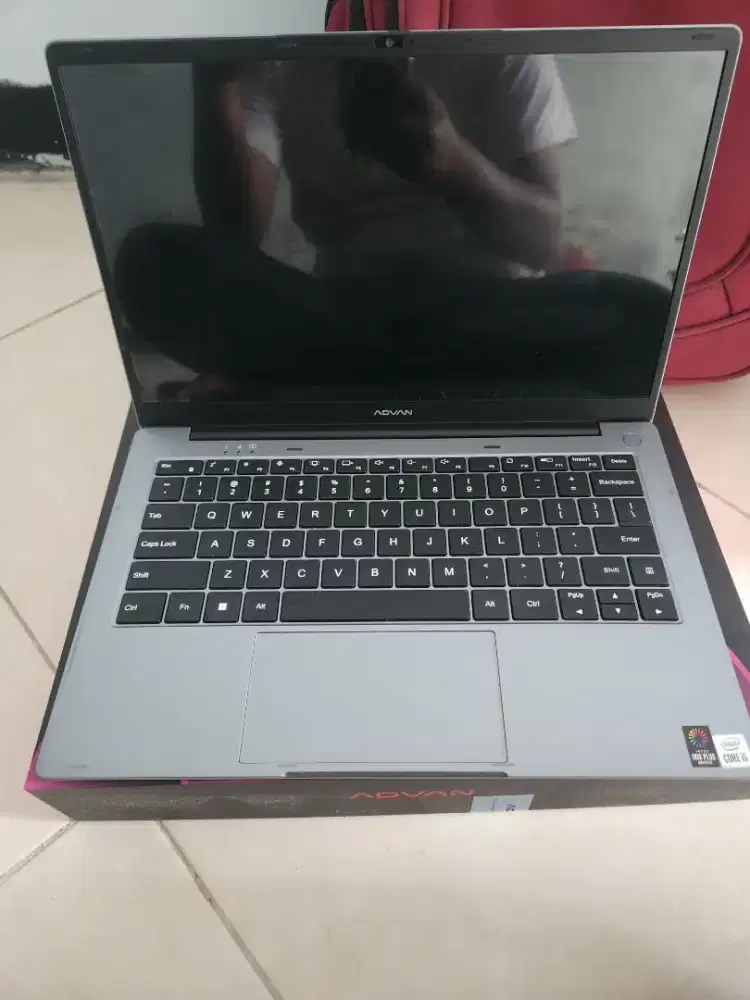 Laptop Advan Workpro lite Core i5