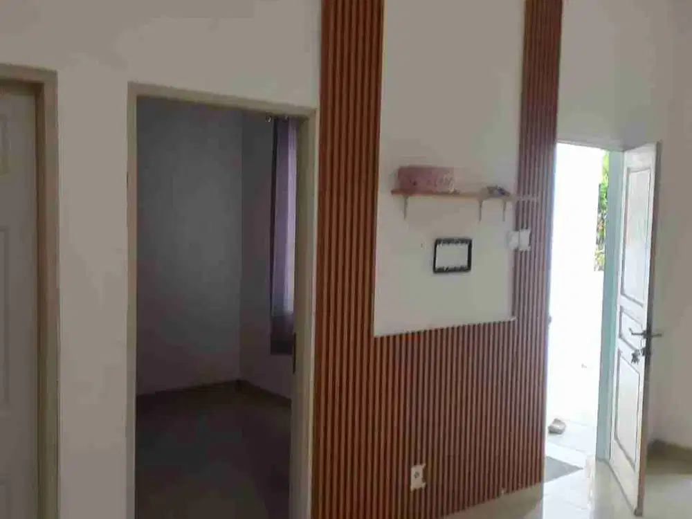 Rumah Cantik  bebas banjir di Graha Raya Pondok Aren