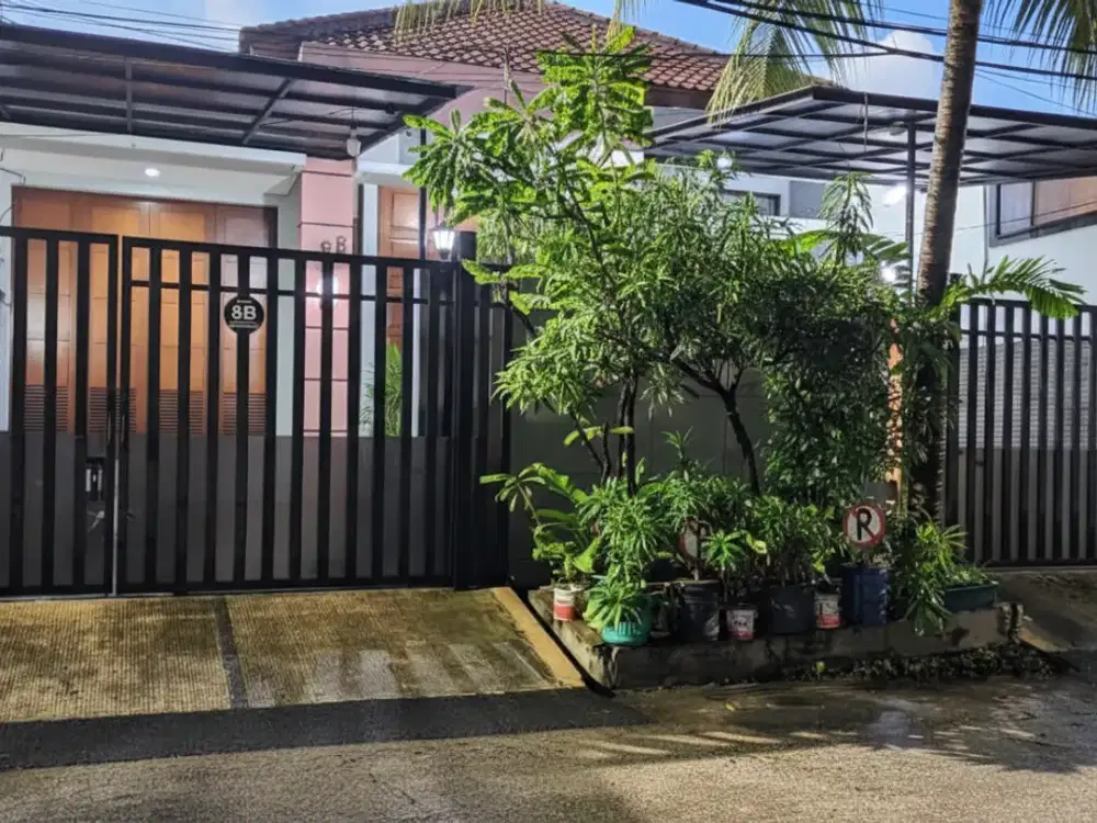Rumah 2 1/2 lantai Komplek Sunter Agung Jaya Jakarta Utara