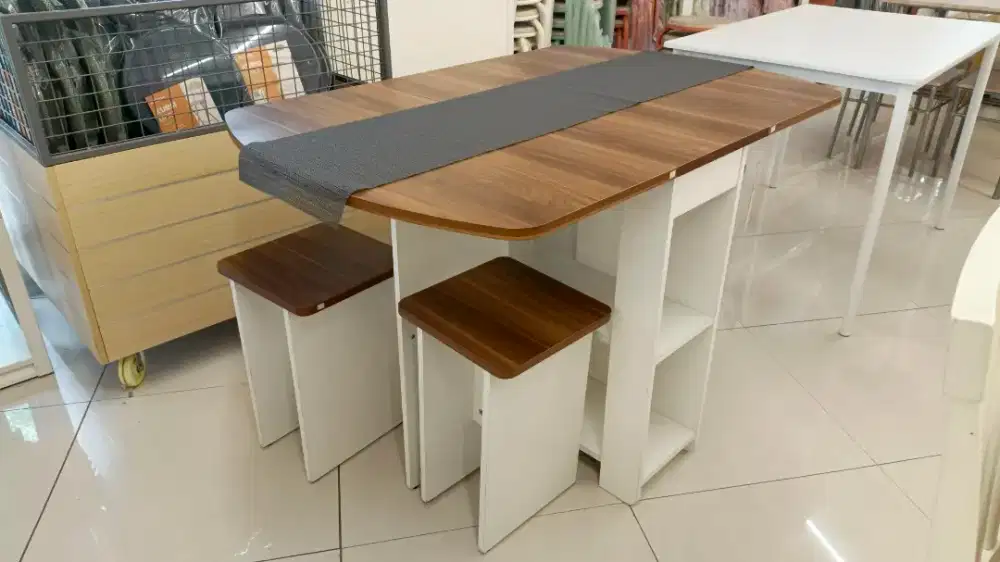 PADMA FOLDING DINING TABLE SET