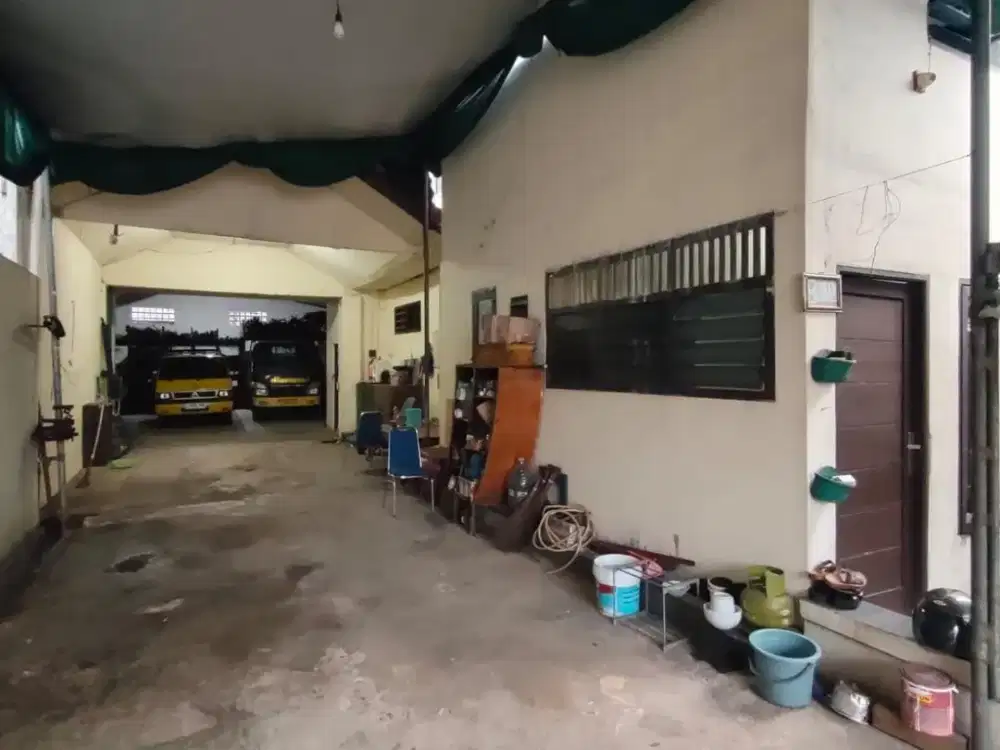 Di Jual Gudang Strategis di ciracas, Jakarta Timur - Akses Mudah dan Bebas banjir