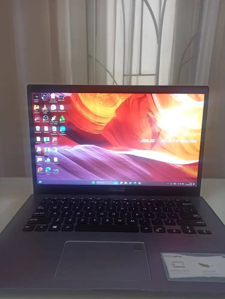 Laptop Asus i5 Vivobook HG2237II