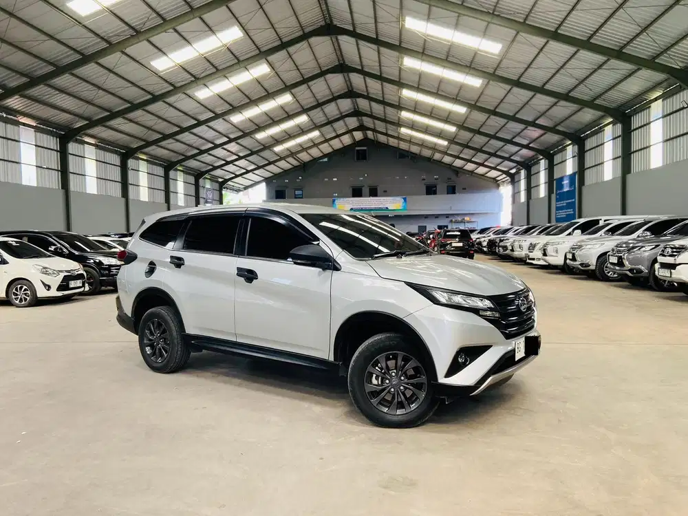 Daihatsu Terios 1.5 2022 / 2023 MT Manual Type X, Sangat terawat