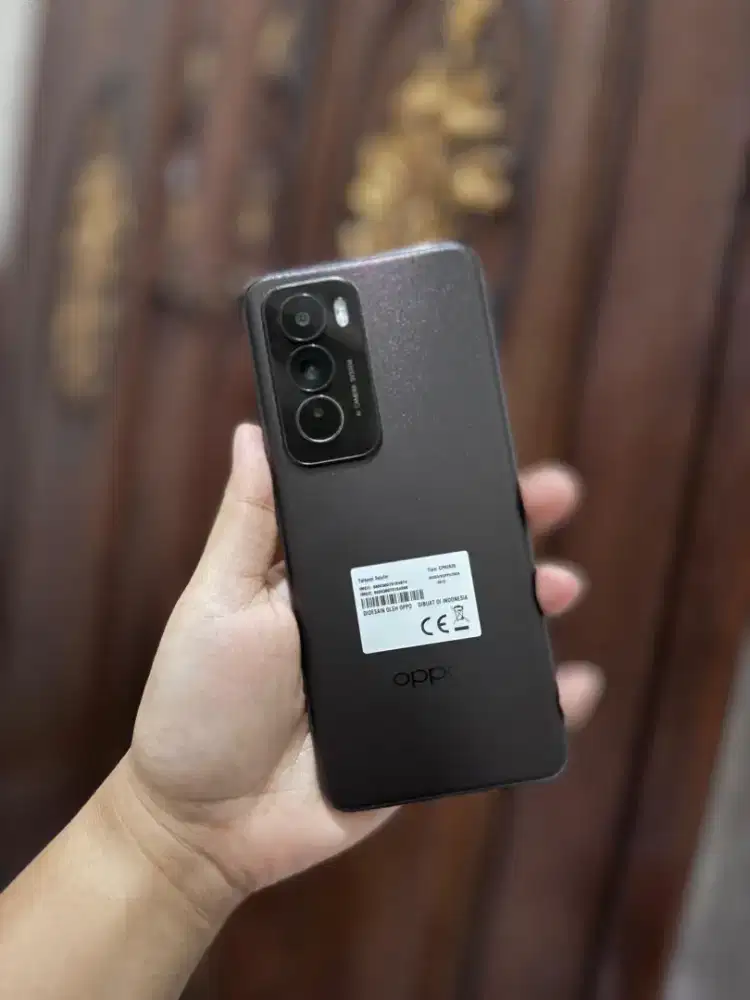 OPPO RENO 12 5G like new