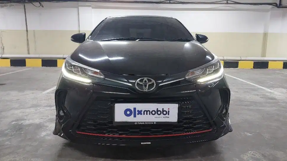 LOW DP Toyota Yaris 1.5 S Bensin-AT 2021 EZA