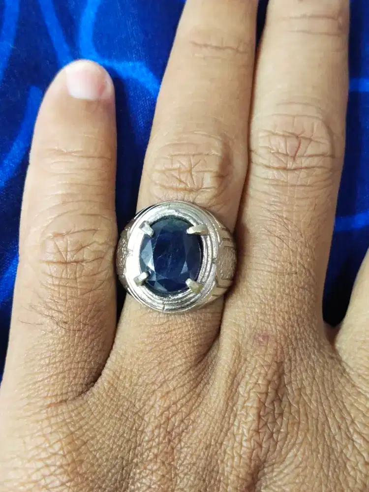 Cincin blue safir