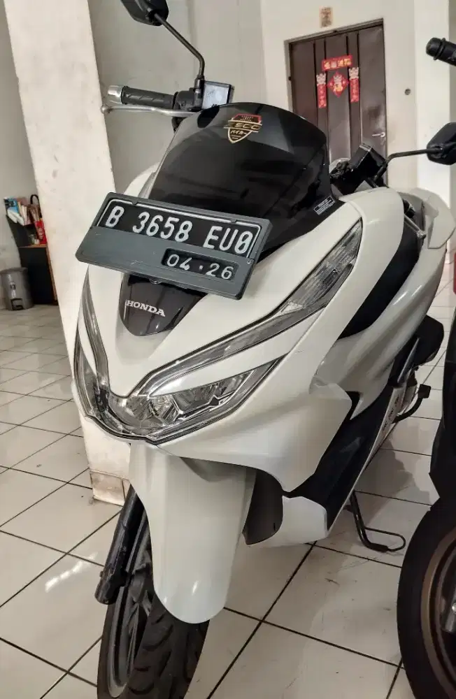 DP 750RB PCX 150 CBS 2018 PAJAK ON CASH KREDIT, CC / TT