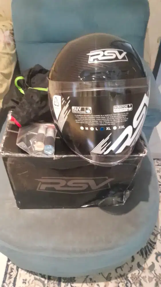 For Sale: Helm Motor Rsv Carbon Windtail, Neww Masih Baru Helmnya!!!