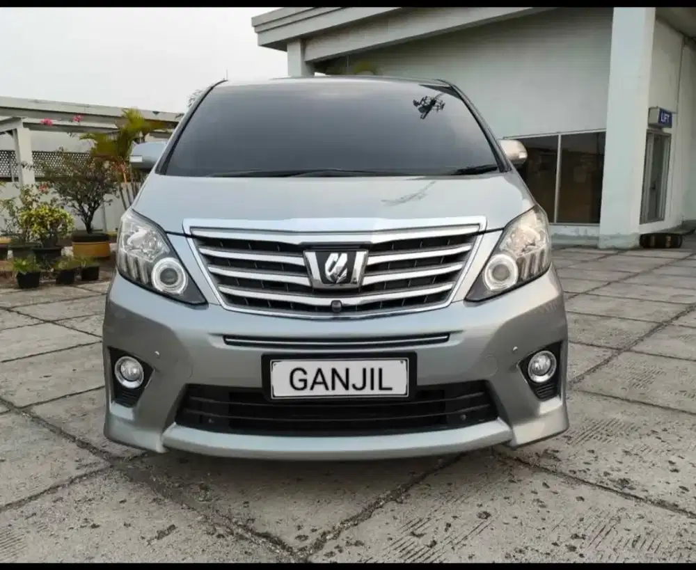 ALPHARD SC PREMIUM SOUND 2013 AT