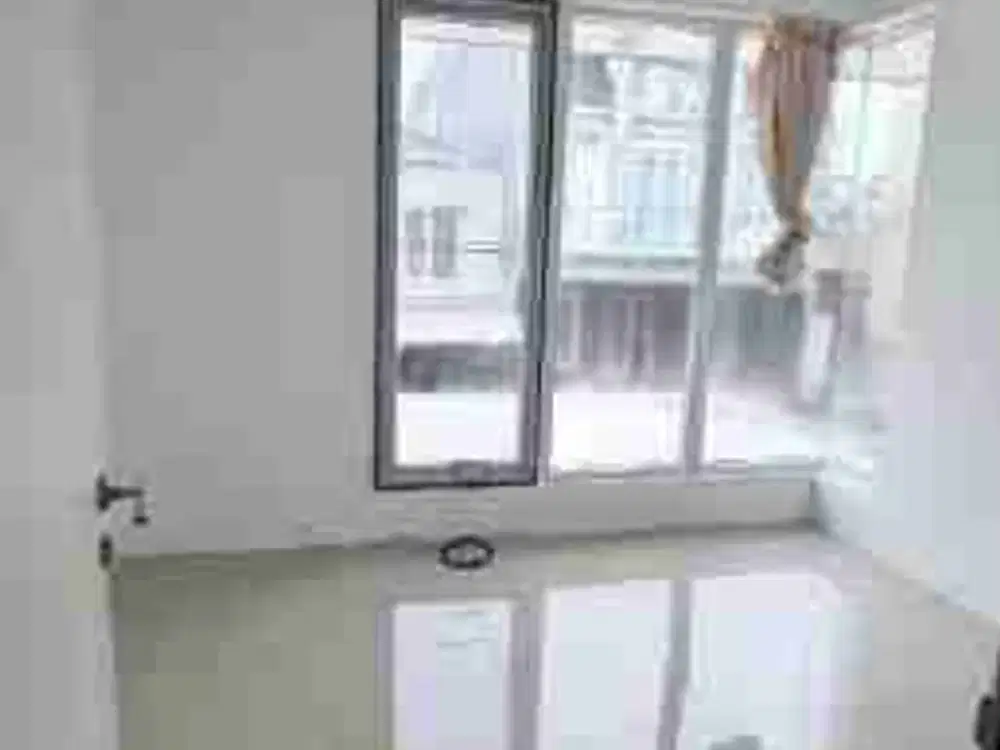 Green Court Danau Limboto 150/220 140jt