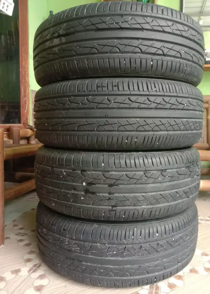 BAN RING 16 205/55 BEKAS RASA BARU PRODUKSI 2025 98% NO TAMBALAN