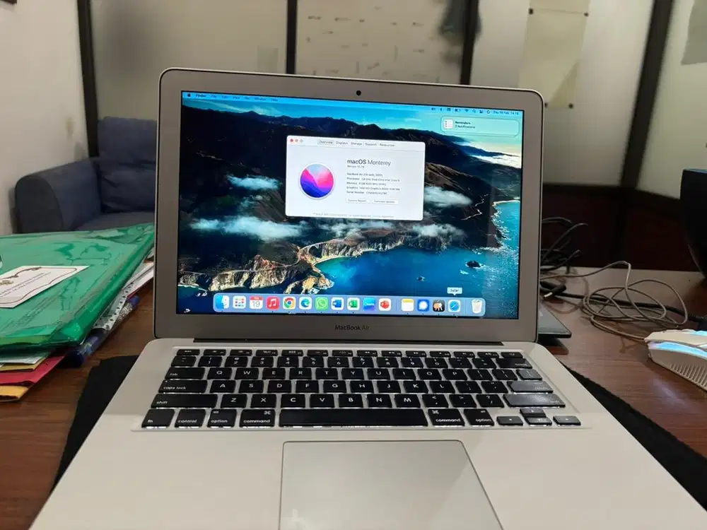 MacBook Air 13 2017 RAM 8GB SSD 256GB Normal siap Pakai kerja kuliah