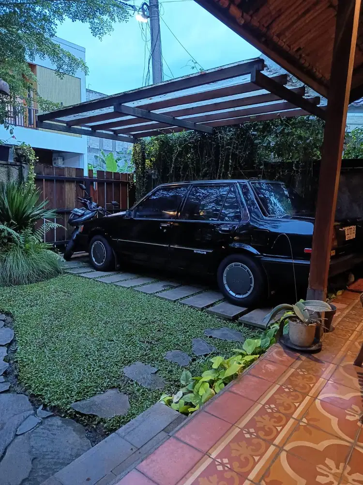 Corolla SE Saloon 1986  Orisinilan