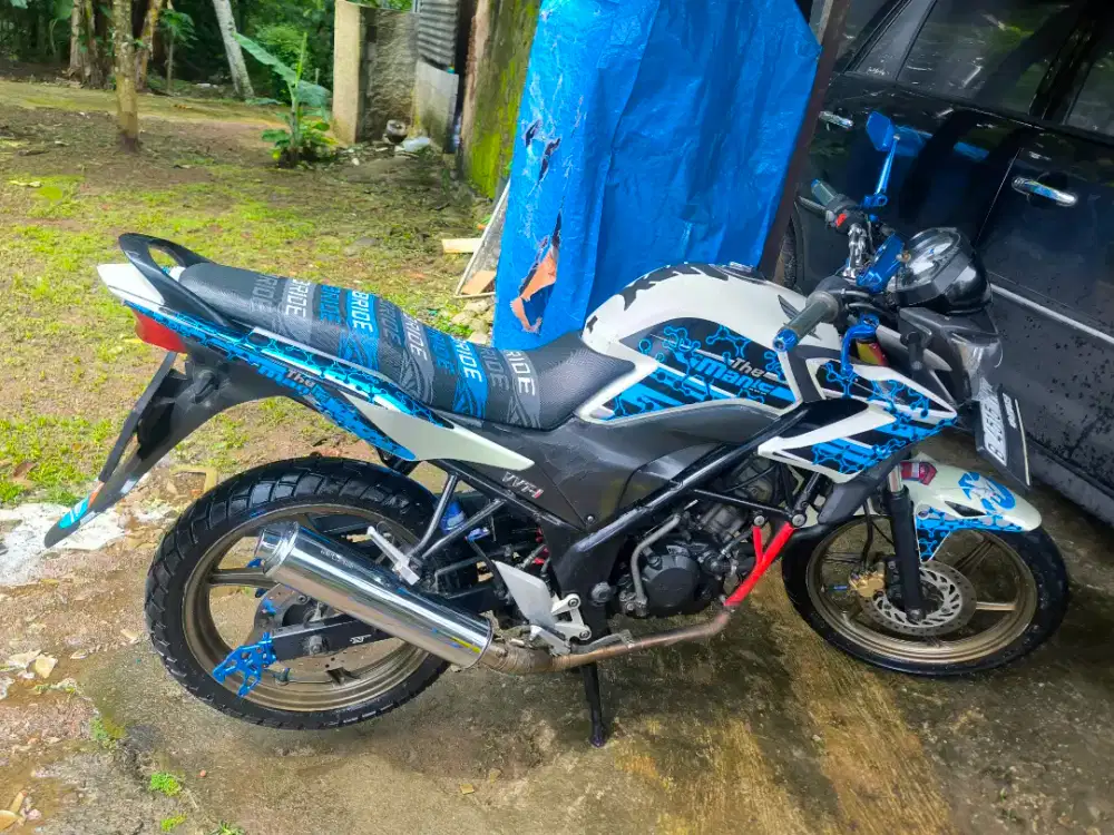 Jual Cb 150 r old