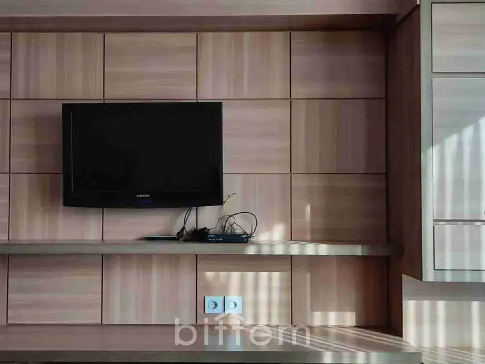 Di Jual cepat unit Studio Tower 1 Uresidence Apartment SUPERMAL KARAWACI TANGERANG