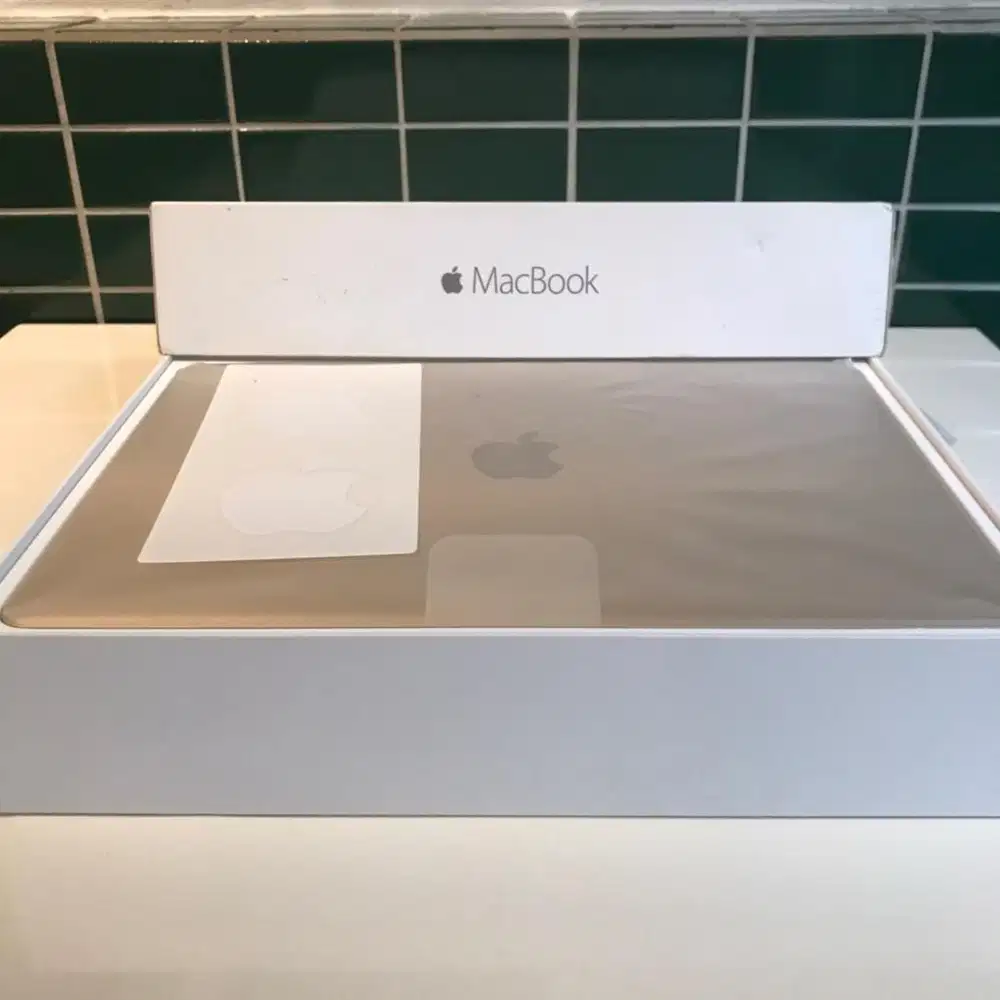 Macbook Retina 12 ibox 2020 512GB Like New Fullset