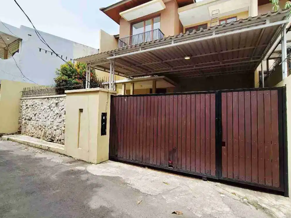 TURUN HARGA RUMAH BAGUS PRIME AREA DI KEMANG