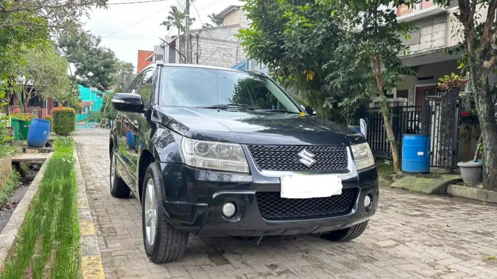 Suzuki Grand vitara 2011 Bensin