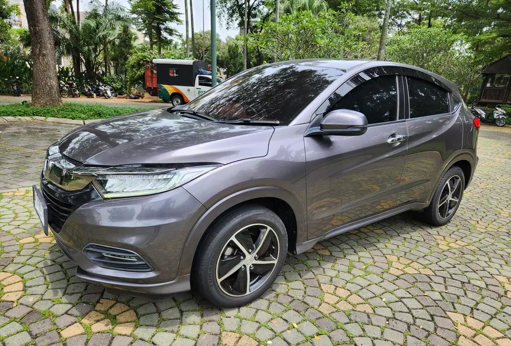 Honda HR-V prestise at matik thn 2021 Bensin