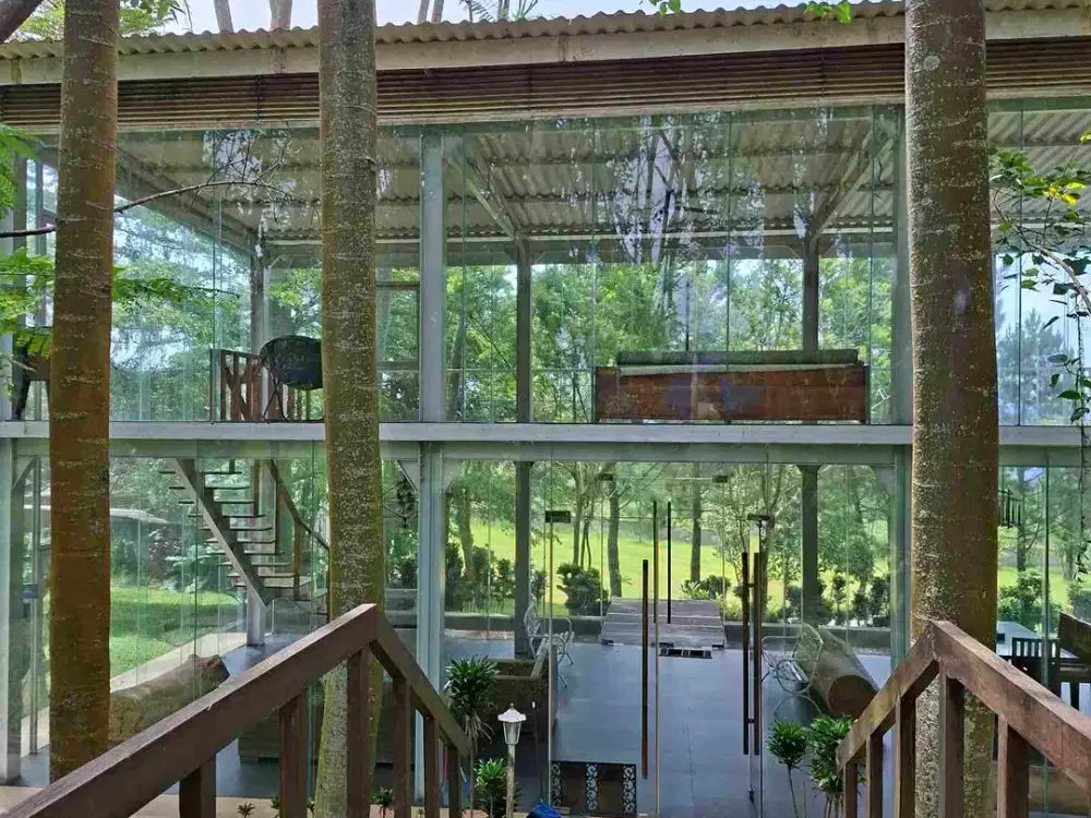 DI JUAL TANAH DAN VILLA .HRG SANGAT MURAH