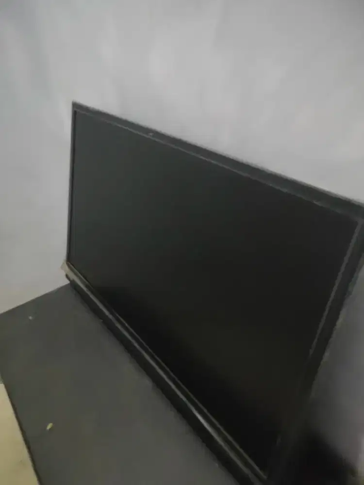 TV LED 32 INCH TOSHIBA ANALOG