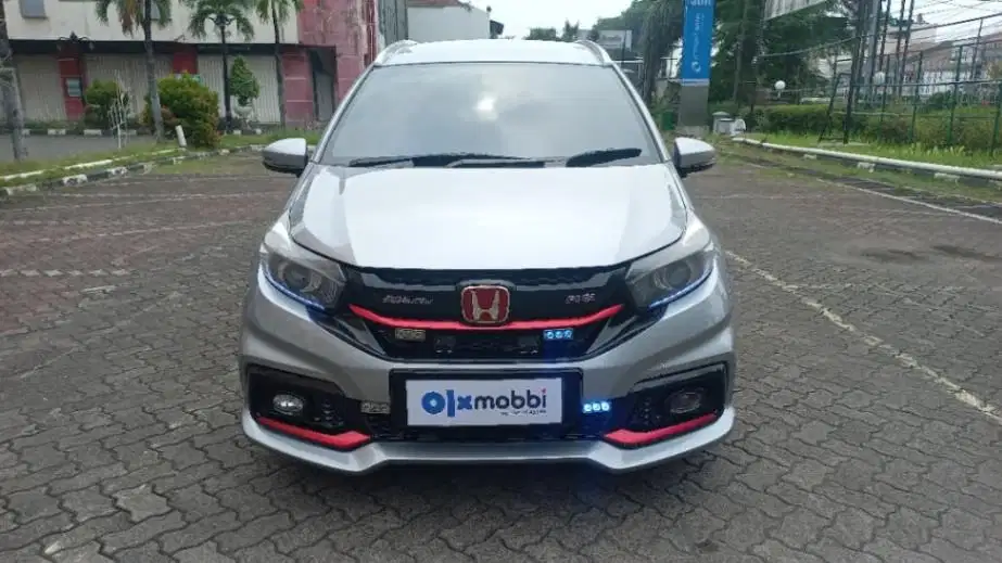 DP MURAH - Honda Mobilio 1.5 RS Bensin AT 2018 Abu