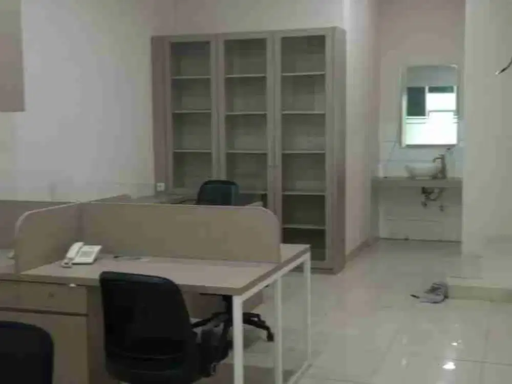 disewakan ruko PIK 1 dekat toll tzu chi