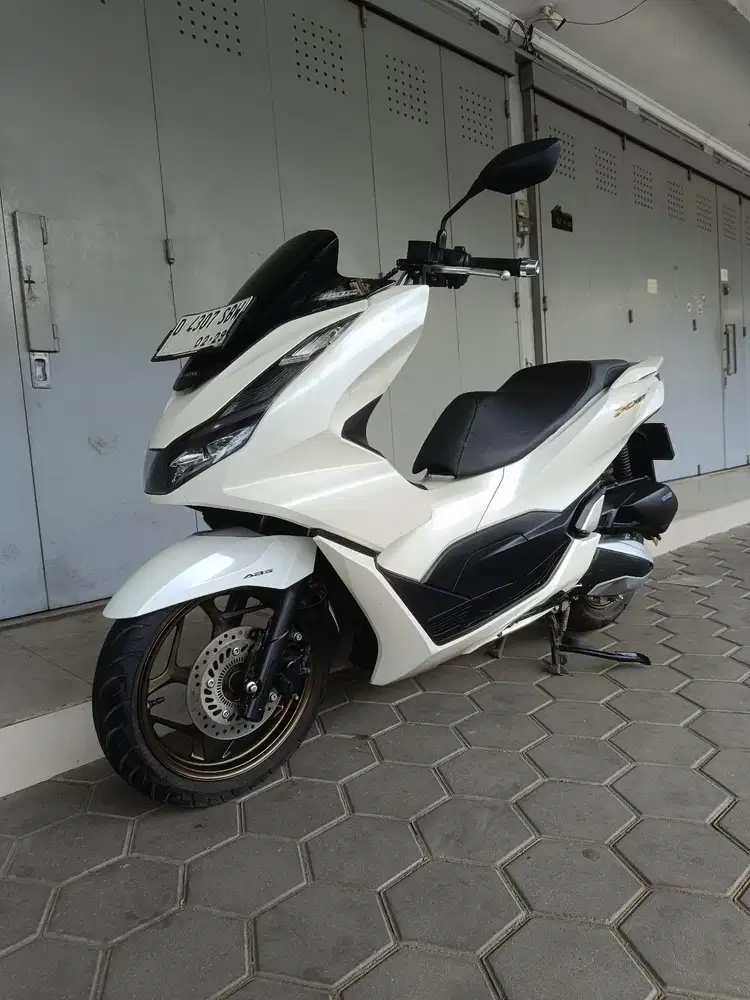 Honda PCX 160 ABS 2024 mulus antik