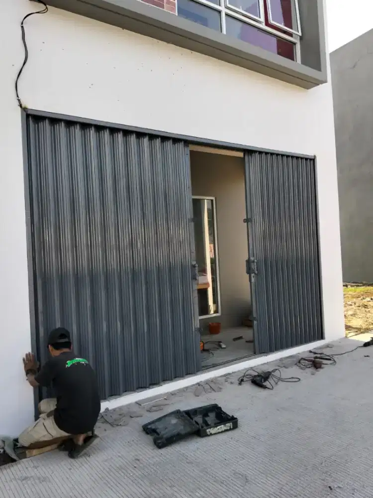 Rolling door dan canopy folding gate