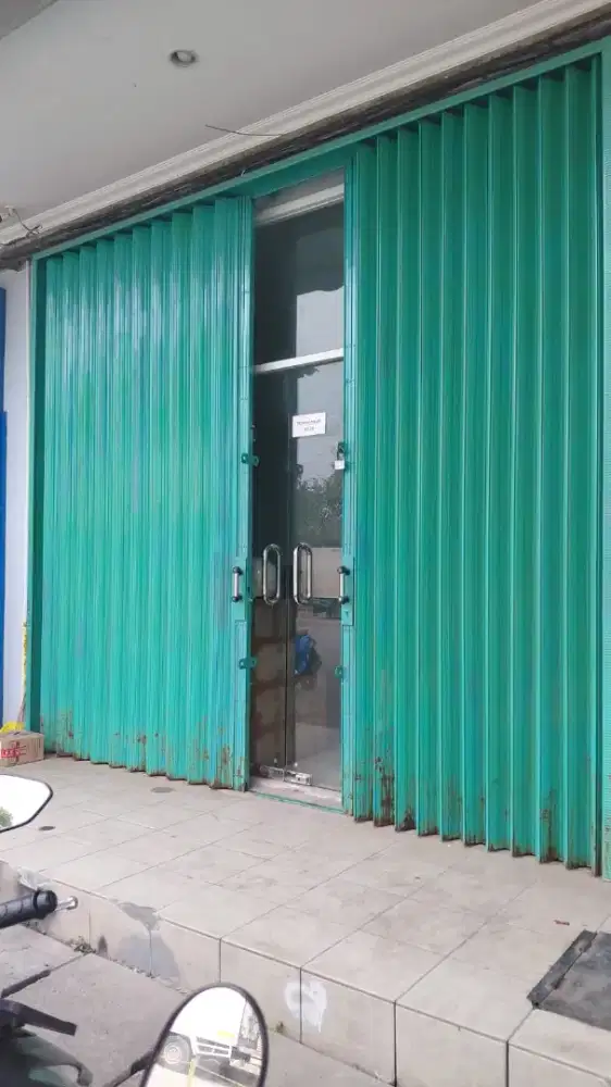 Rolling door dan pintu aluminium folding gate