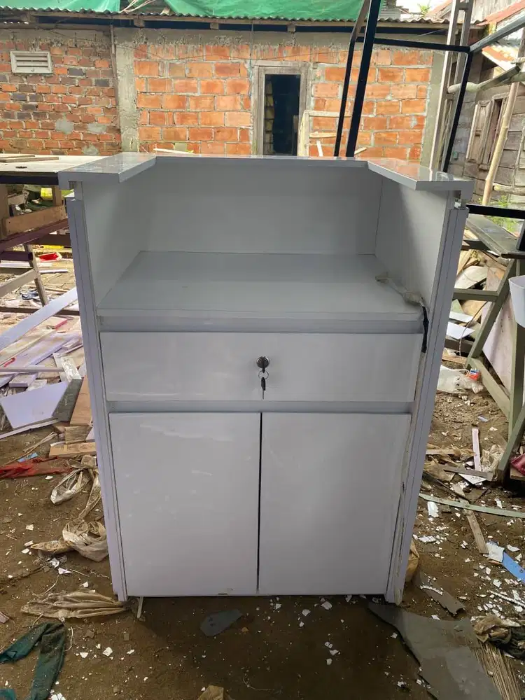 Meja Kasir Minimalis LED Modern–Counter Kasir Toko / Cafe /Resepsionis